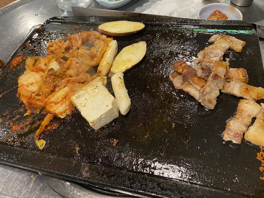 궁안뜰 칼짚통삼겹살 직영점 사진 5