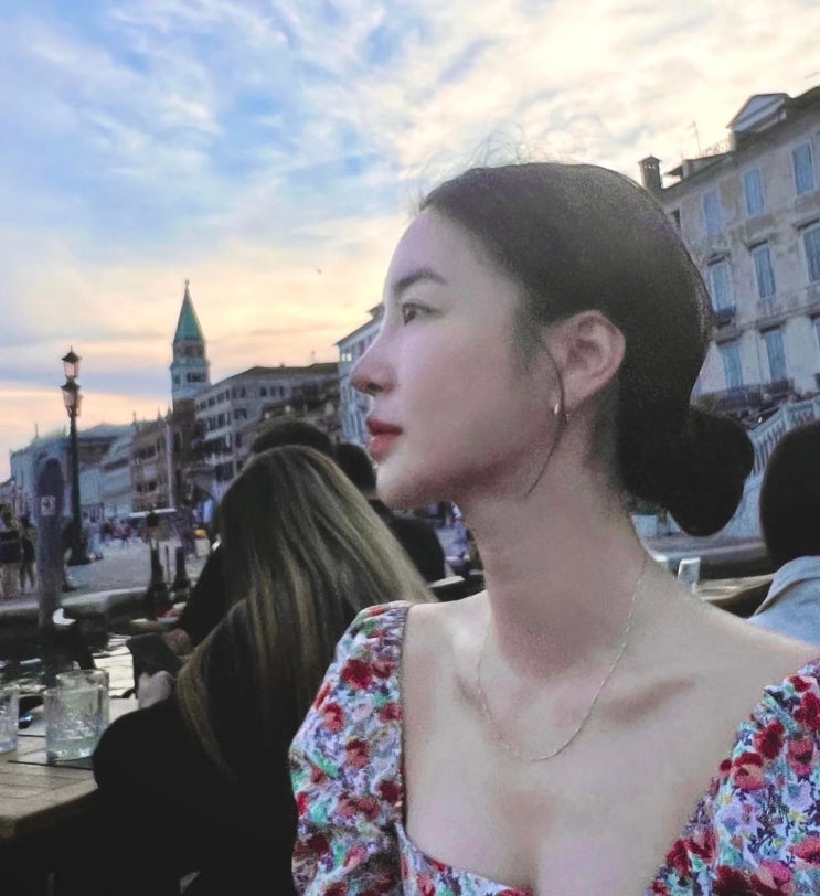 '동상이몽' 출연 김윤지, 남다른 부부금실 자랑하더니 이탈리아에서 남편과 여행 중 '동상이몽' 출연 김윤지, 남다른 부부금실 자랑하더니 이탈리아에서 남편과 여행 중