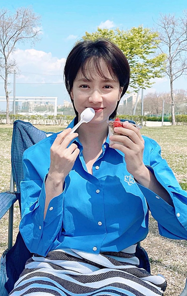 런닝맨에 함께 출연한 송지효-김종국, 송지효 '속옷 색깔' 정확하게 맞혔다 런닝맨에 함께 출연한 송지효-김종국, 송지효 '속옷 색깔' 정확하게 맞혔다