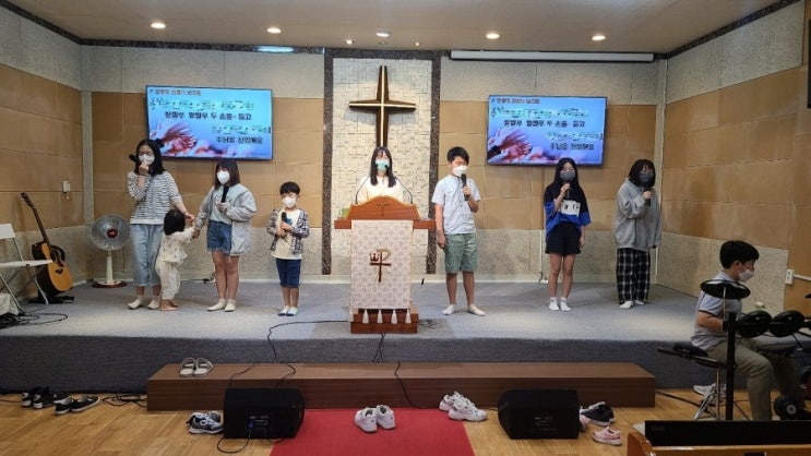  전 세대 통합 예배 공동체, 꽃밭교회 주일예배. 너희도 서로 사랑하라, [2022년 5월 22일 예배]