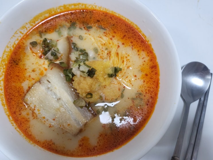 코이라멘 / 라멘맛집 매장에서 먹는 맛 그대로 느낄 수 있는 라멘밀키트 매운맛