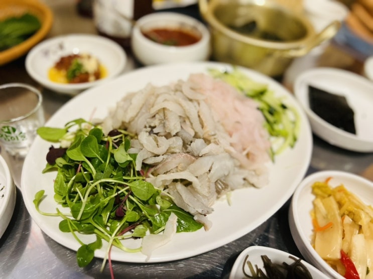  [마곡/마곡나루 맛집] 2차로 간단하게 회를 먹고 싶을 때, 포장마차 분위기 / 초장집(메뉴/가격)
