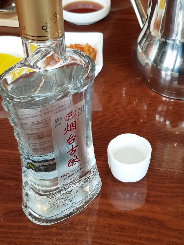 향수 맛이 나는 연태고량주와 함께 일산 중식 맛집에서 다양한 중식 메뉴 즐겨봄 향수 맛이 나는 연태고량주와 함께 일산 중식 맛집에서 다양한 중식 메뉴 즐겨봄