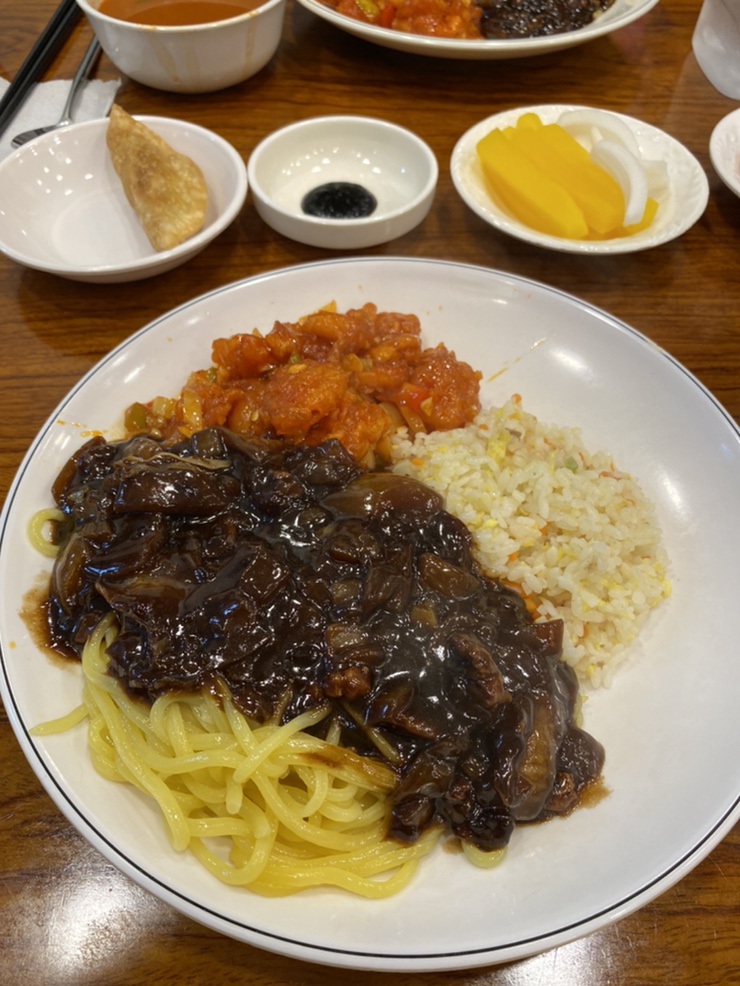  [강남역] 중국집 가성비가 넘치는 요일메뉴 라이라이 역삼동