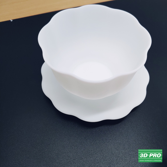  컵과 주전자 모양 모형 출력물 3D 프린터로 시제품 제작/3D 프린팅으로 시제품 출력/대학생 졸업작품/SLA 레이저 방식/ABS Like 레진 소재/ 쓰리디프로/3D프로/3DPRO