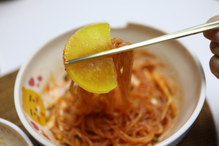  쫄면 밀키트 새콤달콤매콤 맵찔이도 맛있게 먹을 수 있어