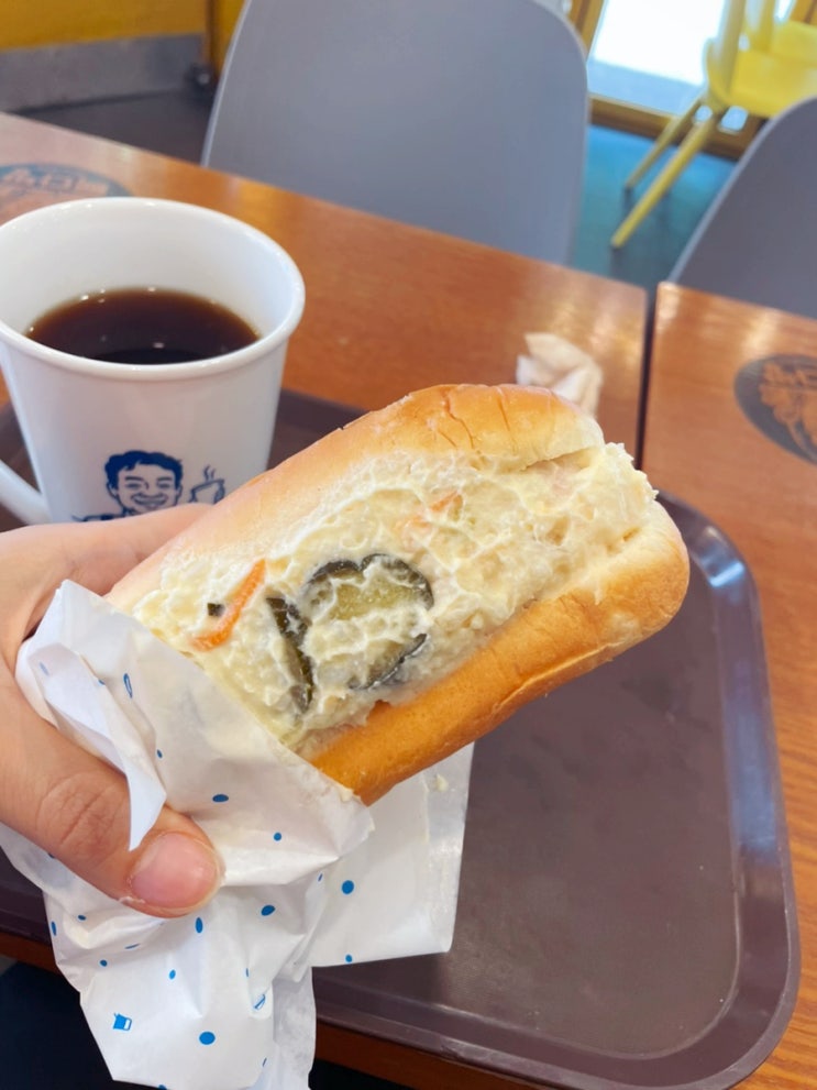  [마포역 카페 추천] 마포역 카페 빽다방 마포복사꽃공원점 아침 메뉴 사라다빵