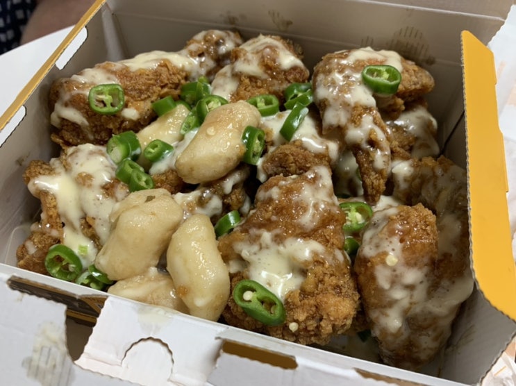 치킨마루 신메뉴 더블링 치킨 더블링 간장 치킨 먹어봤는데 완전 대박! 사이드메뉴 감자모짜도 넘나 맛있어요 (+ 5월한달 배민, 요기요 할인중/ 스크래치 복권 이벤트 중 ) 치킨마루 신메뉴 더블링 치킨 더블링 간장 치킨 먹어봤는데 완전 대박! 사이드메뉴 감자모짜도 넘나 맛있어요 (+ 5월한달 배민, 요기요 할인중/ 스크래치 복권 이벤트 중 )