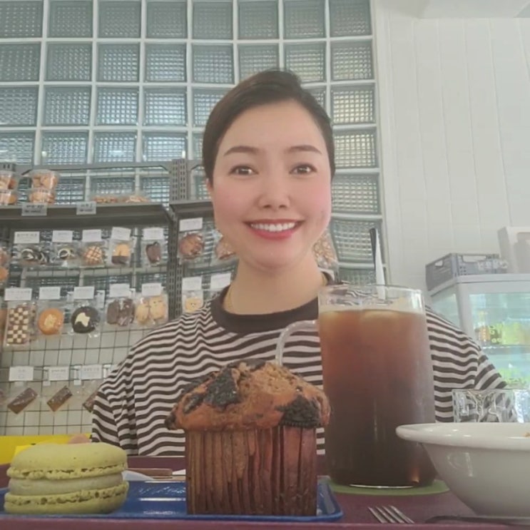  해블랑 디저트 안산점에서 그릭요거트