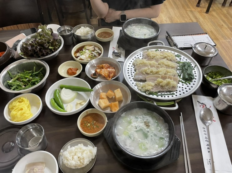  포항이동맛집 _ 용강돼지국밥