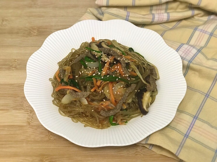  불지않고 탱글한 잡채 만드는법 생일밥상 소고기 잡채만들기