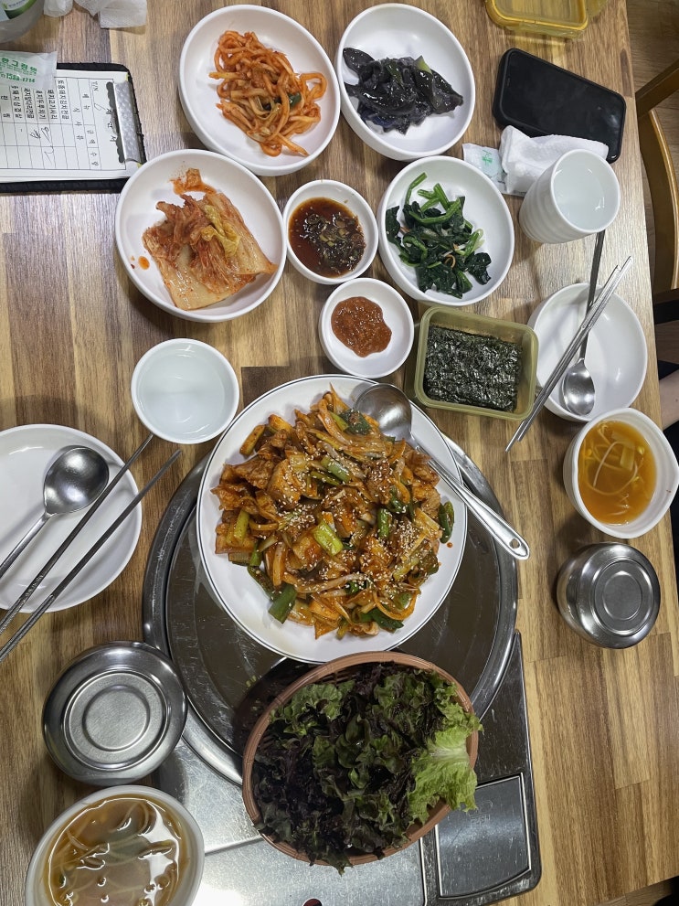 [국회의사당 / 여의도 점심] 장수집 (김치찌개, 두루치기)