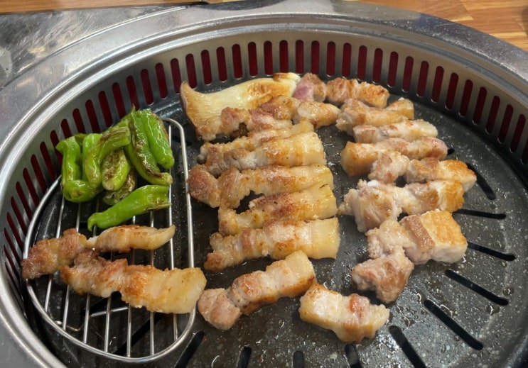 군포) 고기를 맛있게 구워주시는 군포삼겹살 맛집 맛있는한점 [고기를꿉당]