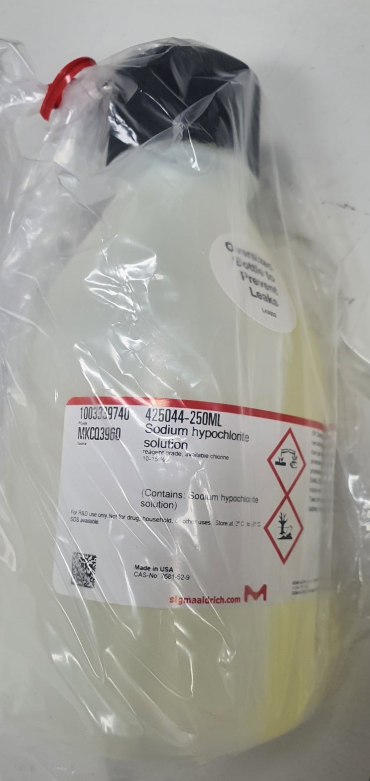 Sigma-Aldrich, Sodium hypochlorite solution , 차아염소산나트륨