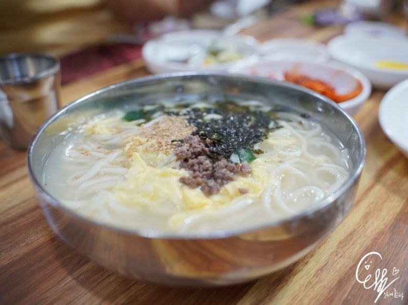 익산역 맛집, 40년 전통의 태백칼국수와 저렴한 중앙시장 맛집 추천!