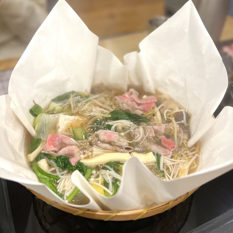  혜화 샤브샤브 맛집 만족스러운 도토리 편백집