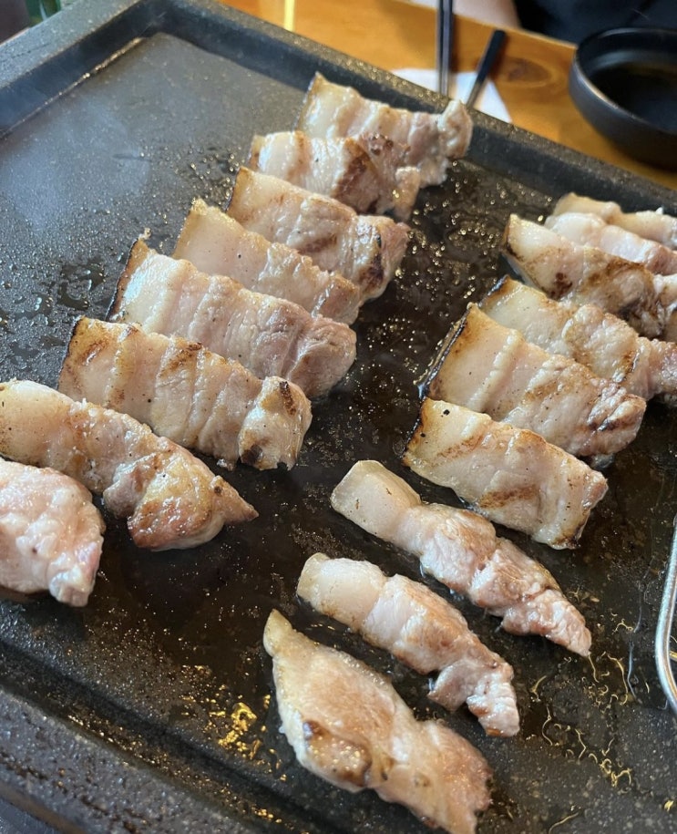 [성수 맛집 / 성수역 맛집] 삼겹살 맛집, 우정돈식당 / 사이드 메뉴 열무국수 강추