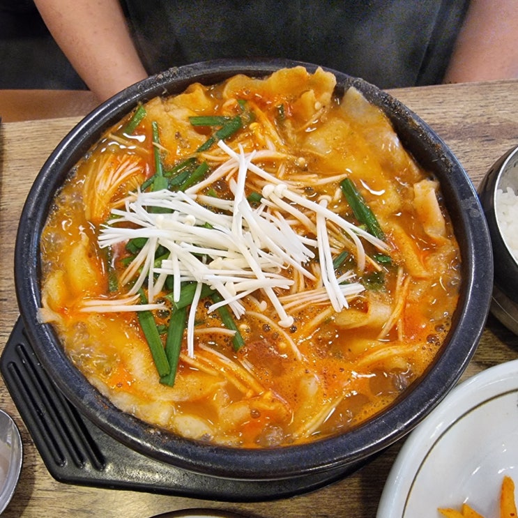  울산 남구 선암동 맛집 본가어탕 고소하고 혼밥하기 좋은곳