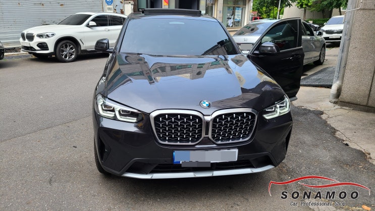  BMW X4 운전에 편리함을 주는 폰터스 HUD장착