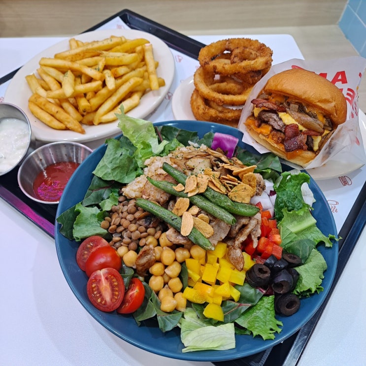  송도 샐러드 수제버거 맛집 힘난다버거 벌써 세 번째 방문