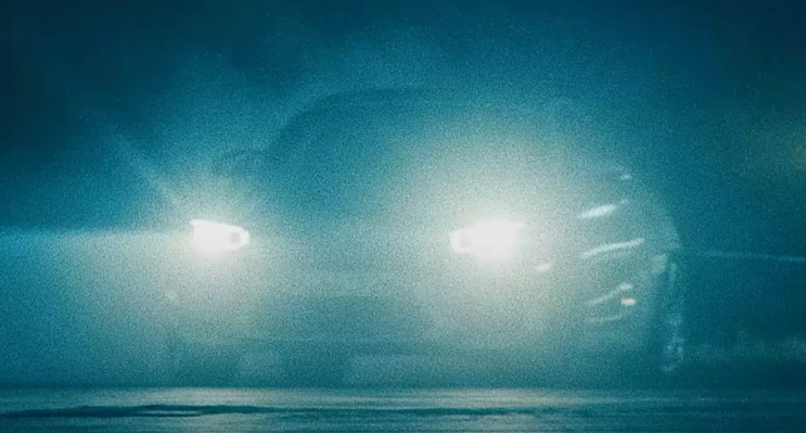BMW M2 풀체인지 티저 공개, '2세대 490마력' 생산 시작!