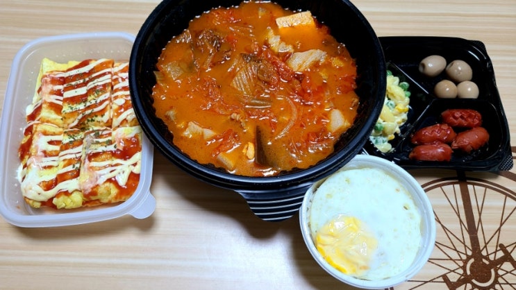 신림동 배달 맛집 - 고기반햄반김치찌개 신림점