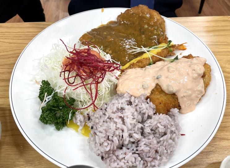 [논현/맛집] 가나돈까스의집 기사식당 돈까스맛집