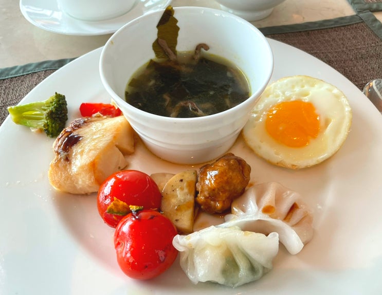  비스타워커힐 기념일 호캉스 조식후기