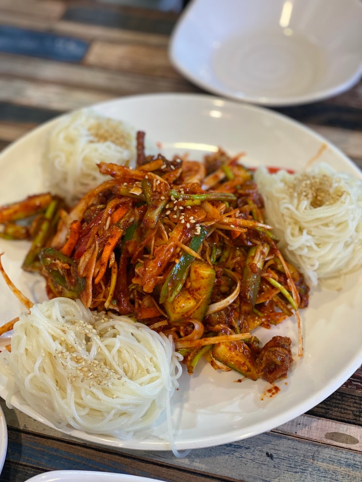  시흥 신천 맛집 :: 골뱅이 소면 무침이랑 생맥주 당길 때는 다기몽옛날통닭 가셔서 드셔보세요