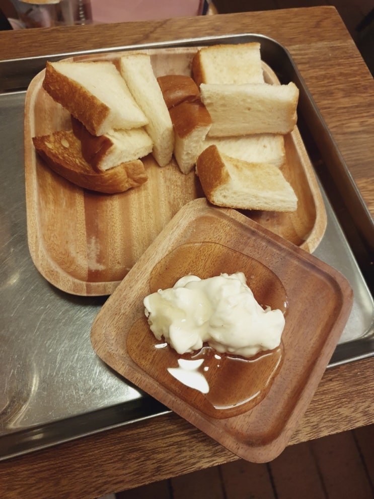  카이막 파는 샌드커피 논탄토