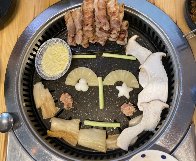 양산고기식당 특선 흑돼지 제주옥탑 중부점