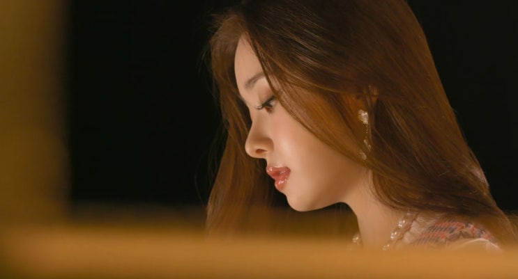  (2) 유명인의 몰락을 즐기는 대중들 - ‘프리지아 가품 사태’ 사례