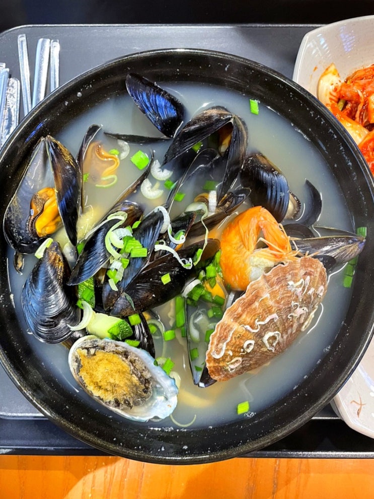  반포 잠원: 뉴코아 킴스클럽 강남점 푸드코트 맛집 - 명동손칼국수
