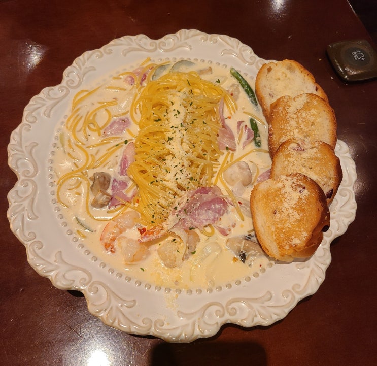  야당술집 금별맥주는 안주가 맛있어!!