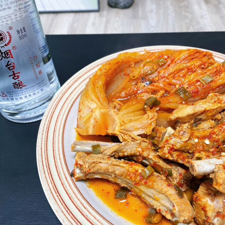  집에서 쉽게 해먹을 수 있는 묵은지 등갈비찜 도전