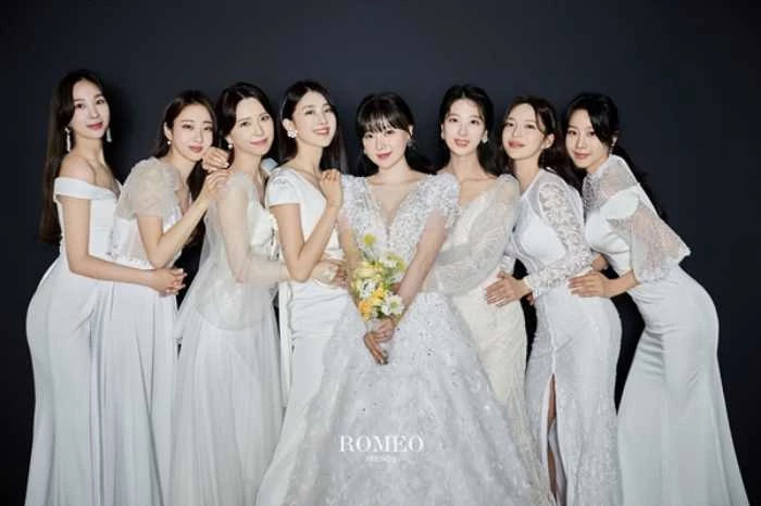 9월 결혼 소식 전한 금조, 그룹 해체했지만 막내 멤버 위해 다시 뭉친 걸그룹 나인뮤지스 9월 결혼 소식 전한 금조, 그룹 해체했지만 막내 멤버 위해 다시 뭉친 걸그룹 나인뮤지스