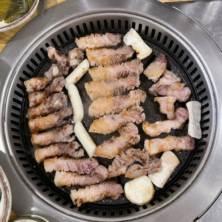  광주상무지구맛집 두툼한 삼겹살 맛집,맛찬들