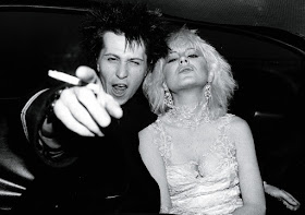  [시드와 낸시 / Sid and Nancy ] 지독한 냄새 나는 로맨스 영화 (1986)