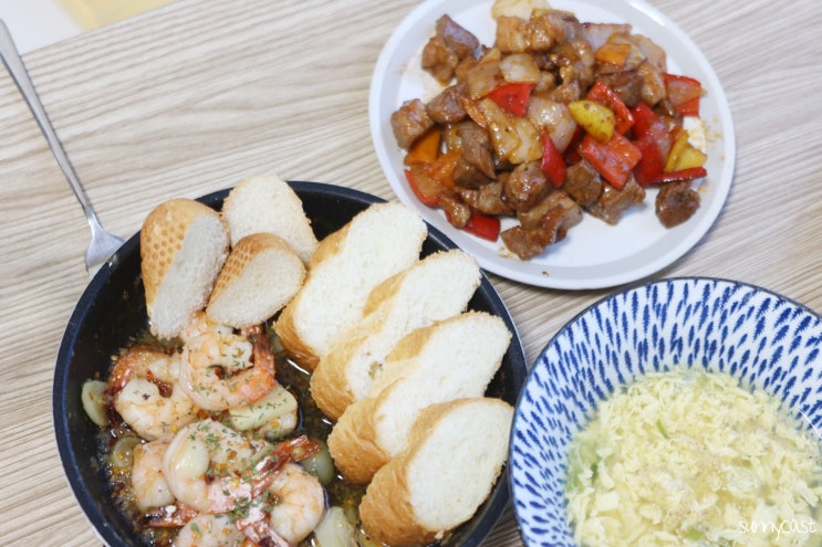  백셰프밀키트 간편하게 만드는 감바스 알 아히요 폭찹스테이크