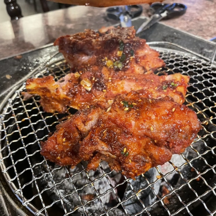  경복궁역 고기 맛집 뼈탄집 (뼈탄삼겹살, 뼈구이, 계탄밥)