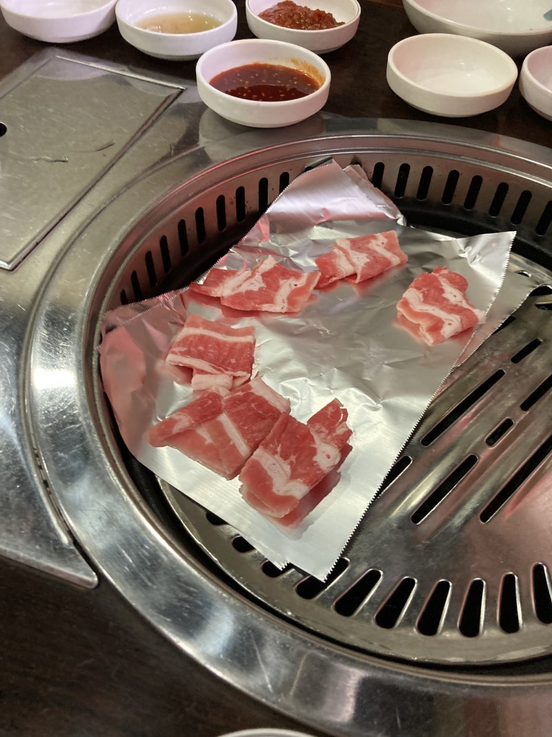 마장동 투플한우맛집 새우 설원등심 뿌식이! 8