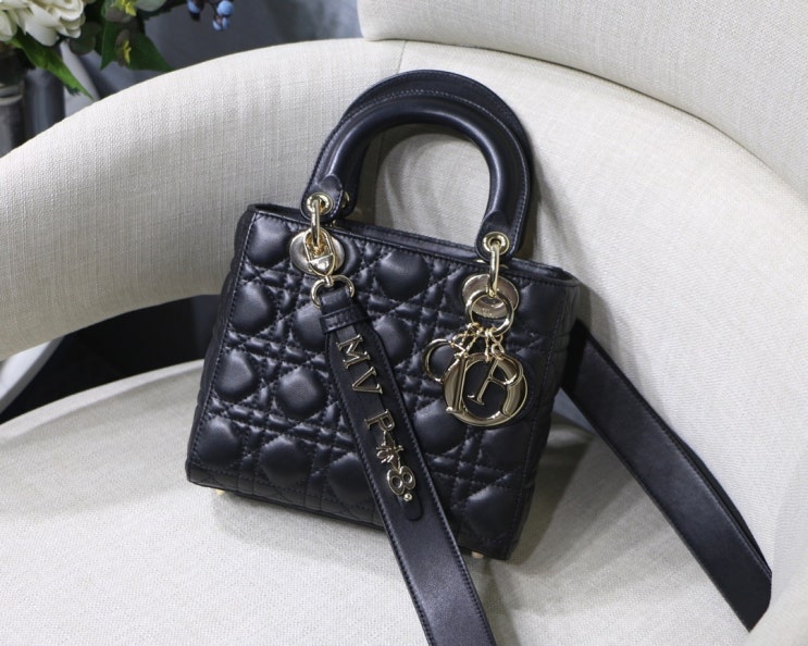  Dior 디올 레이디백 레디백 이니셜선택가능