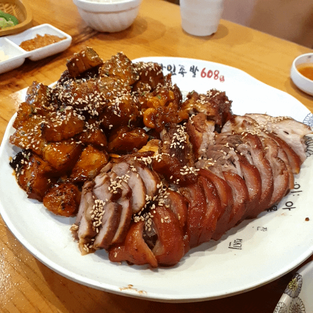  분당 미금역 족발 맛집]"장인족발608"에서 족발과 매운 불족발 먹기