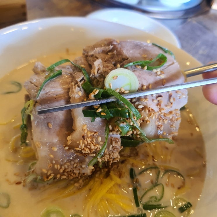  기깔난 맛 제주도고기국수 제주 연동 고기국수 강국수 괜찮네.