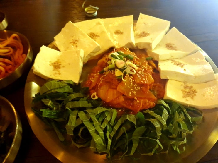  강릉 본전집 교동점은 두부김치맛집이네요?