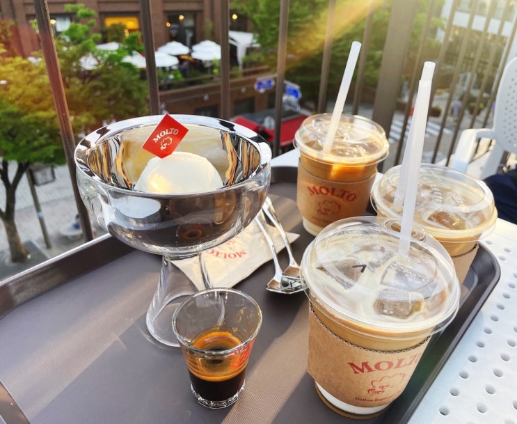  서울 명동 카페 맛집 몰또 몰토 이탈리안 에스프레소바