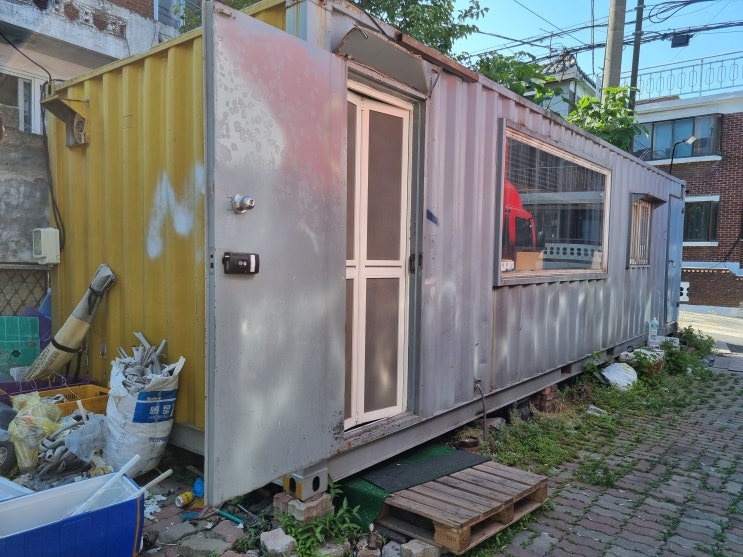  전면 통창으로 개방감있고 밝은 3x9 중고컨테이너 팝니다