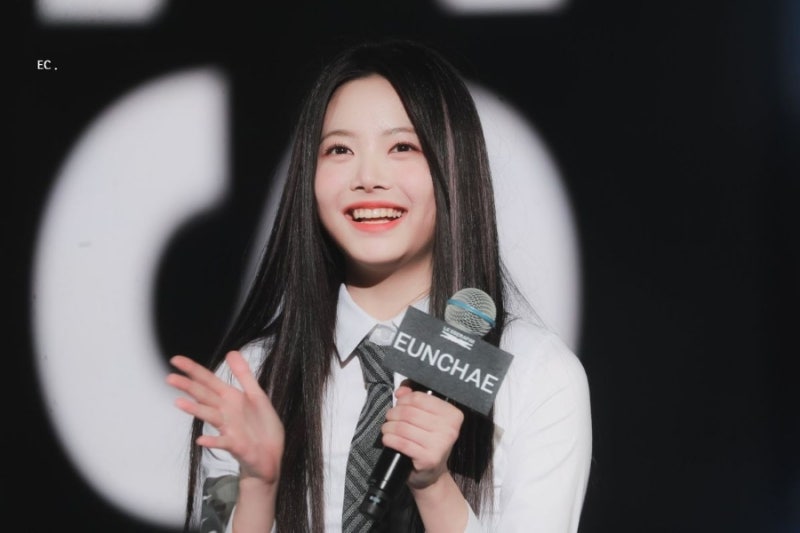 LE SSERAFIM Hong Eunchae Photo Collection: Wallpapers, Fansite Pics, Instagram Selfies, High Quality