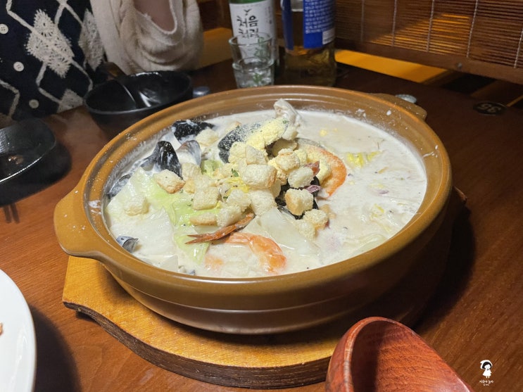  5월 외식메뉴: 홍콩반점화곡역점 속초오징어어시장 올바른스시화곡역점 화곡맛거리 신림수제버거 청담이상강남역점 홍스쭈꾸미