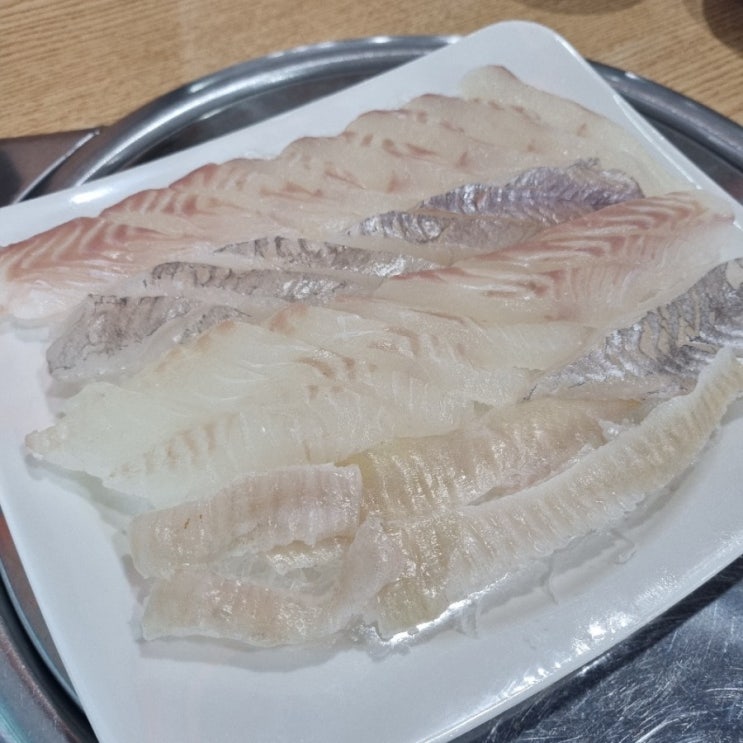  범계역 맛집 가성비 횟집 추천 회가 맛있는 어사출또